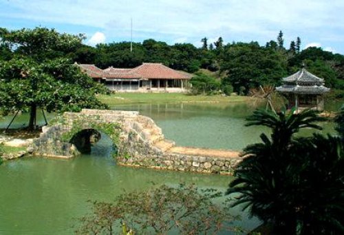 識名園